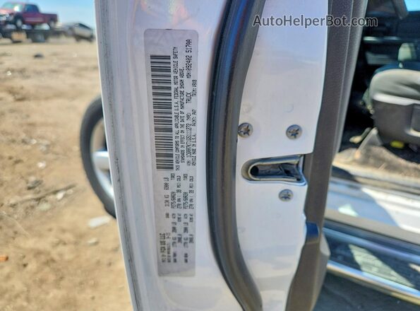 1C6RR7KT1GS111272 2016 RAM 1500 Белый Вид подкапотного пространства