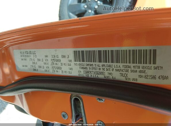 1C6RR7KT1KS620951 2019 RAM 1500 CLASSIC Orange Вид підкапотного простору