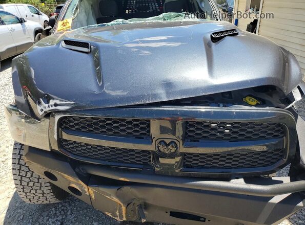 1C6RR7KT4LS116024 2020 RAM 1500 Charcoal Вид задньої частини салону