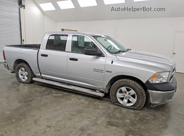 1C6RR7KT5HS626857 2017 RAM 1500 Silver Delantero derecho