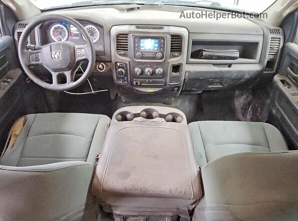 1C6RR7KT5HS626857 2017 RAM 1500 Silver Vista del salpicadero