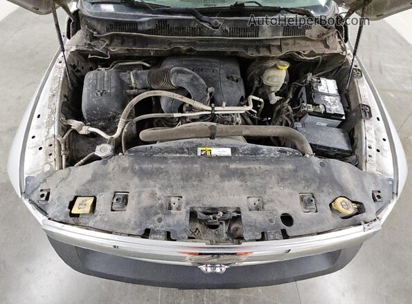 1C6RR7KT5HS626857 2017 RAM 1500 Silver 