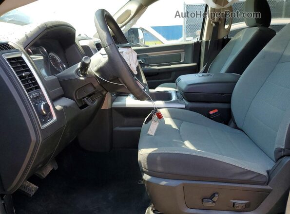 1C6RR7LG1PS517876 2023 RAM 1500 Black Front interior view