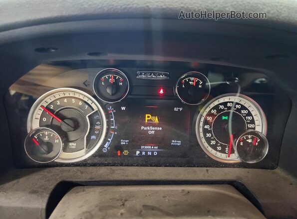 1C6RR7LG2HS583192 2017 RAM 1500 Blue Вид щитка приладів