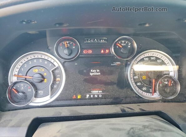 1C6RR7LG3MS548414 2021 RAM 1500 Black Instrument cluster view