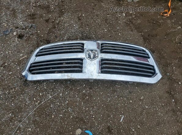 1C6RR7LG4GS408988 2016 RAM 1500 Red Vista del compartimento del motor