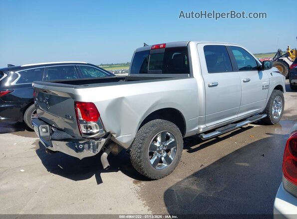 1C6RR7LG4HS618203 2017 RAM 1500 Silver Rear right