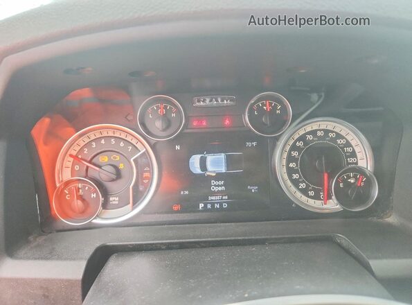 1C6RR7LG7GS123220 2016 RAM 1500 Black Սարքավորումների վահանակի տեսք