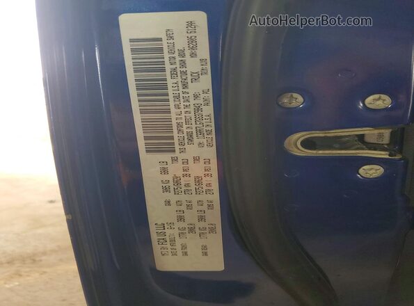 1C6RR7LG7GS379843 2016 RAM 1500 Blue Widok komory silnika