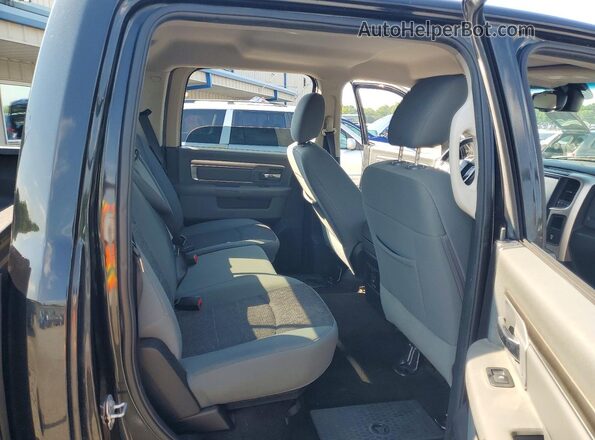 1C6RR7LG7GS401906 2016 RAM 1500 Черный Вид задних сидений