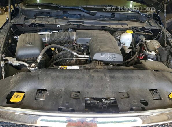 1C6RR7LG7MS542292 2021 RAM 1500 Blue Սալոնի հետևի տեսք