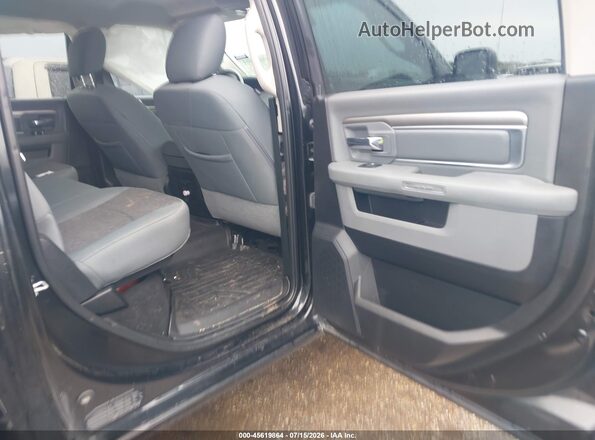 1C6RR7LG9JS268931 2018 RAM 1500 Black VIN sticker view