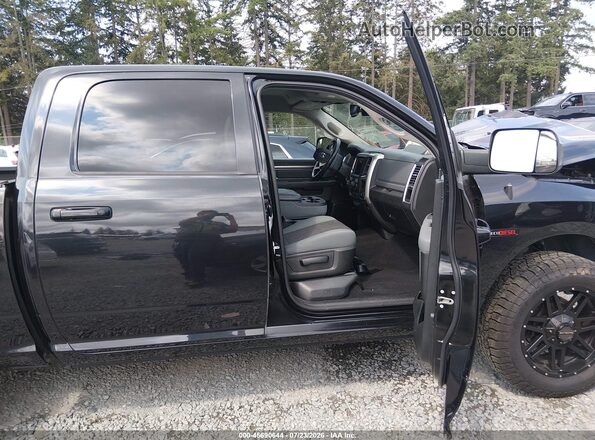 1C6RR7LM0JS353243 2018 RAM 1500 Black Front interior view