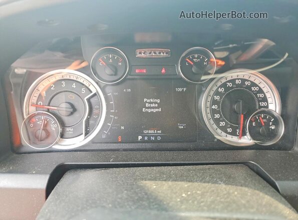 1C6RR7LM2HS880758 2017 RAM 1500 Black Սարքավորումների վահանակի տեսք