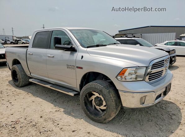 1C6RR7LM7HS872042 2017 RAM 1500 Silver Front right