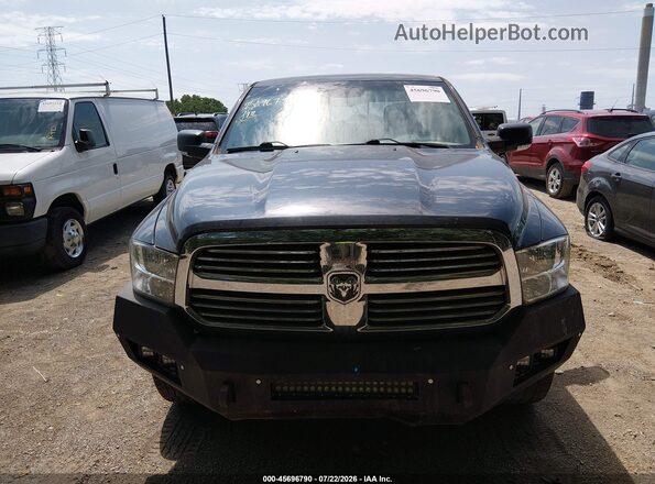 1C6RR7LM9HS877307 2017 RAM 1500 Dark Blue Widok zestawu wskaźników