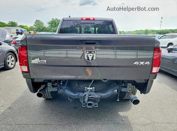 1C6RR7LT0JS284755 2018 RAM 1500 Gray Rear view