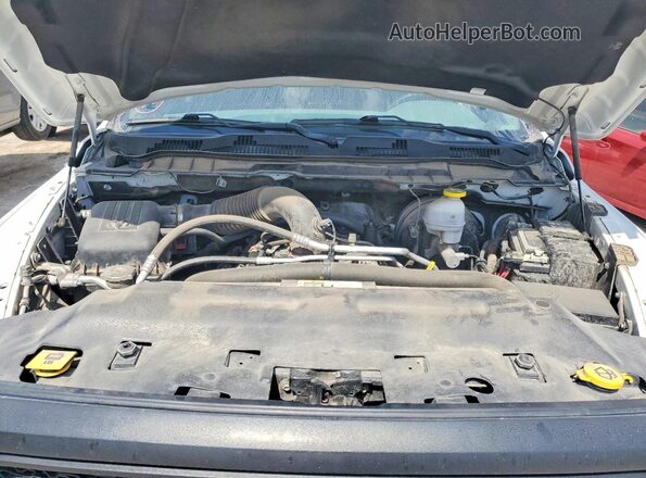 1C6RR7LT0LS155613 2020 RAM 1500 White უკანა სალონის ხედი