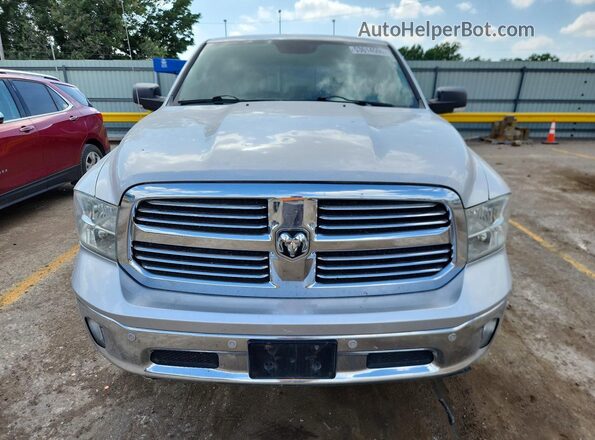 1C6RR7LT1GS138521 2016 RAM 1500 Silver Front view