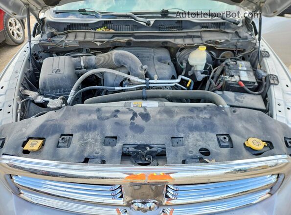 1C6RR7LT1GS138521 2016 RAM 1500 Silver Rear interior view