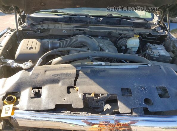 1C6RR7LT1GS139474 2016 RAM 1500 Черный Вид задней части салона