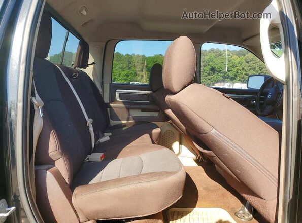 1C6RR7LT1GS139474 2016 RAM 1500 Черный Вид задних сидений