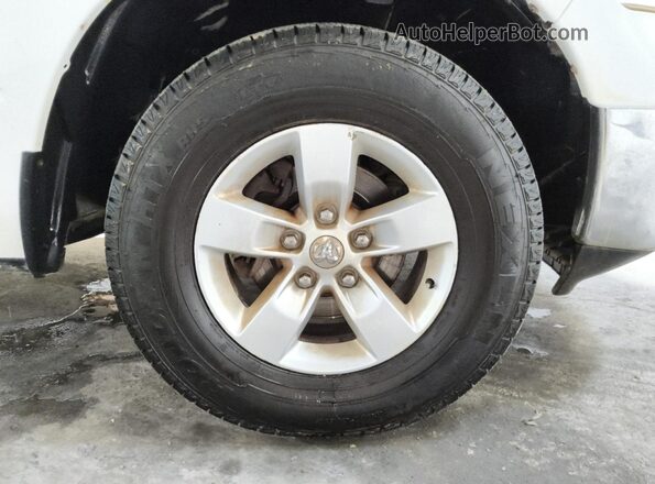 1C6RR7LT2JS161507 2018 RAM 1500 White 