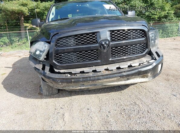 1C6RR7LT2JS337942 2018 RAM 1500 Черный Вид спереди