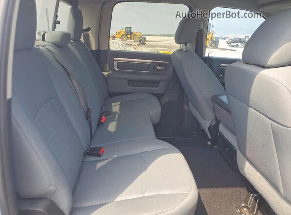 1C6RR7LT2KS672510 2019 RAM 1500 White Widok tylnych siedzeń