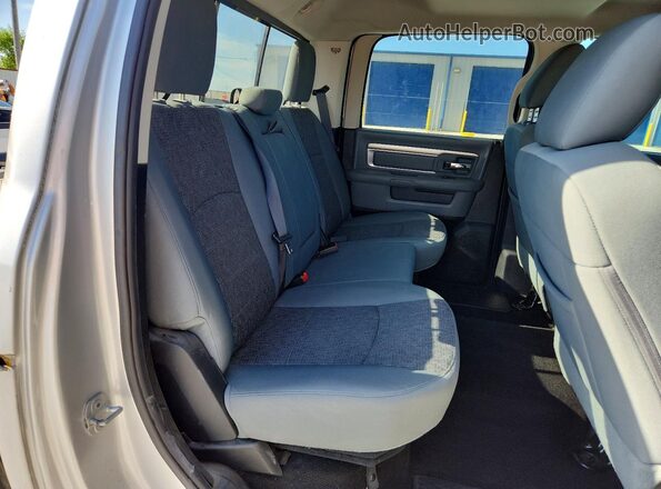 1C6RR7LT3GS192046 2016 RAM 1500 Silver Rear seats view