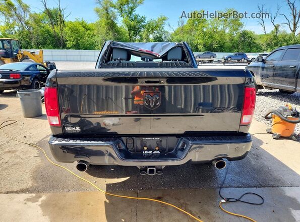 1C6RR7LT3JS237946 2018 RAM 1500 Черный Вид сзади