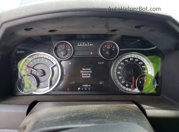 1C6RR7LT4GS115847 2016 RAM 1500 Black ხელსაწყოთა პანელის ხედი