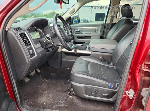 1C6RR7LT4HS853312 2017 RAM 1500 Красный Вид салона спереди