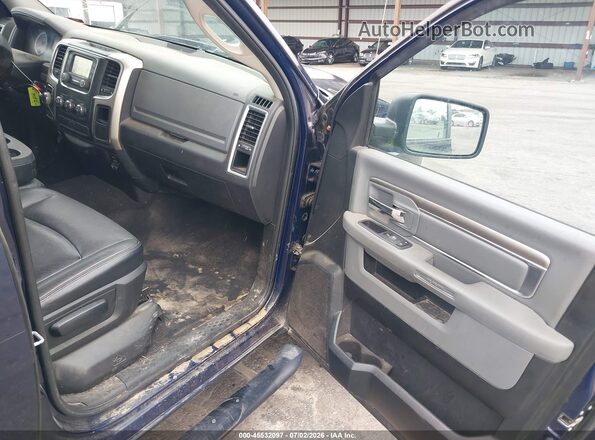 1C6RR7LT4JS250642 2018 RAM 1500 Blue Vista interior delantera