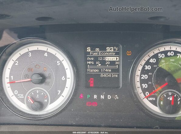 1C6RR7LT4JS250642 2018 RAM 1500 Blue Vista de los asientos traseros