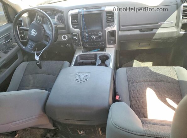 1C6RR7LT5KS523749 2019 RAM 1500 Black Dashboard view