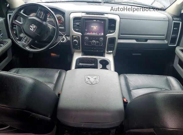 1C6RR7LT5KS621583 2019 RAM 1500 Black Vista del salpicadero