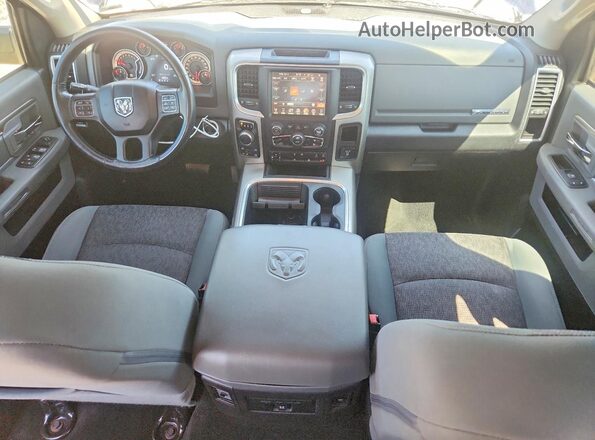 1C6RR7LTXHS638503 2017 RAM 1500 Blue Առջևի վահանակի տեսք