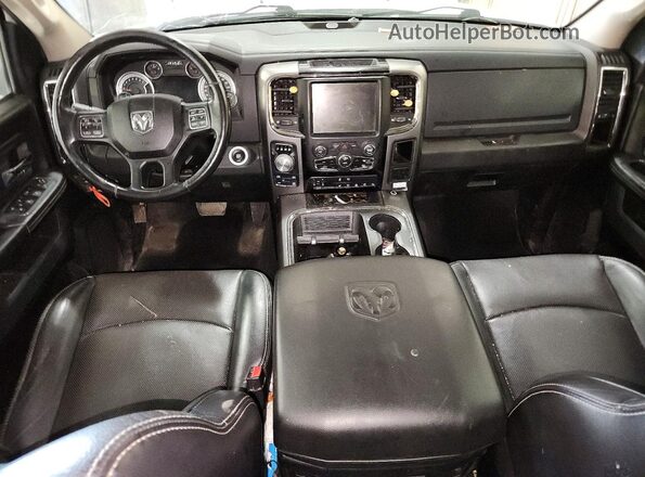 1C6RR7MT1HS515218 2017 RAM 1500 Белый Вид панели приборов