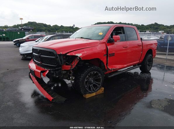 1C6RR7MT1JS152859 2018 RAM 1500 Красный Передняя левая четверть