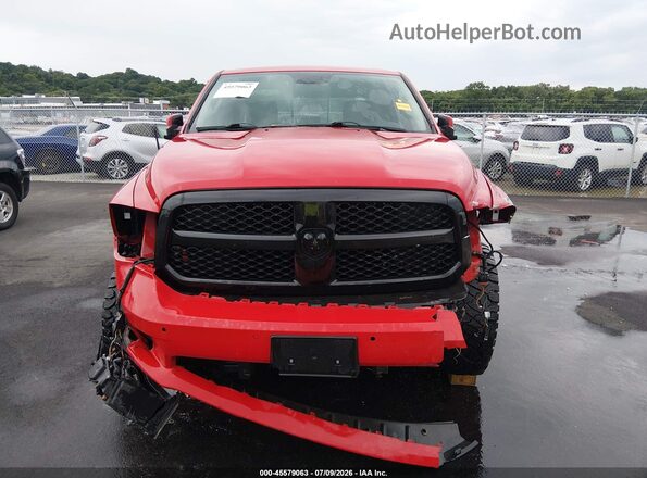 1C6RR7MT1JS152859 2018 RAM 1500 Красный Вид щитка приборов