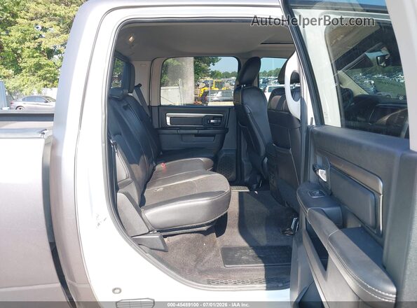 1C6RR7MT2HS711197 2017 RAM 1500 White Vista de la etiqueta del VIN