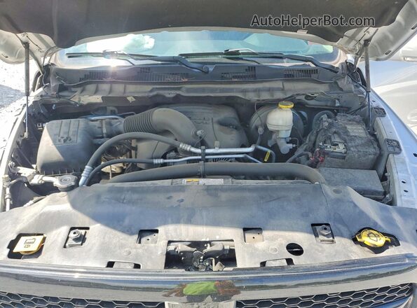 1C6RR7MT5HS828904 2017 RAM 1500 Silver უკანა სალონის ხედი