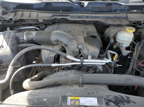 1C6RR7MT7HS674857 2017 RAM 1500 Black Widok wnętrza z tyłu