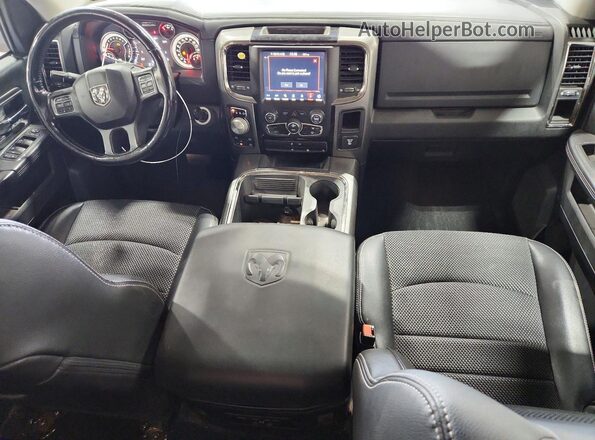1C6RR7MT7JS172212 2018 RAM 1500 Синий Вид панели приборов