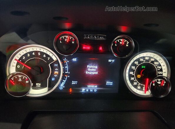 1C6RR7MT7JS172212 2018 RAM 1500 Синий Вид щитка приборов