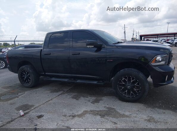 1C6RR7MT7JS262654 2018 RAM 1500 Black უკანა სალონის ხედი