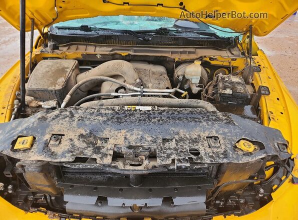 1C6RR7MT9GS329859 2016 RAM 1500 Yellow Вид задньої частини салону