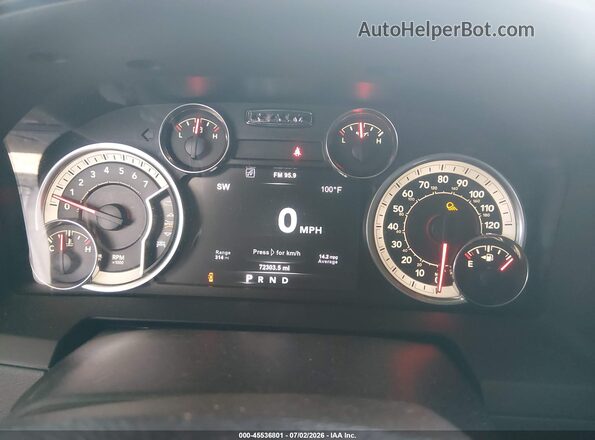 1C6RR7MT9JS117423 2018 RAM 1500 Black Vista de los asientos traseros