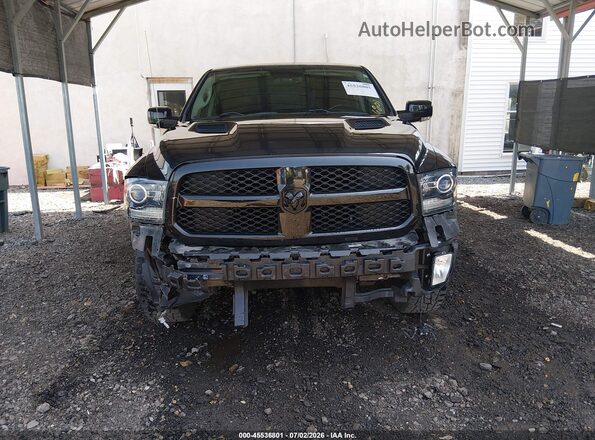1C6RR7MT9JS117423 2018 RAM 1500 Black Vista interior trasera